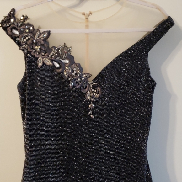 Prom dress or mother's dress - Picture 1 of 3